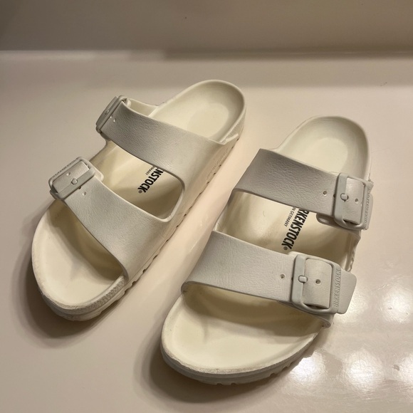 Birkenstock Arizona Essentials in White - Picture 1 of 13